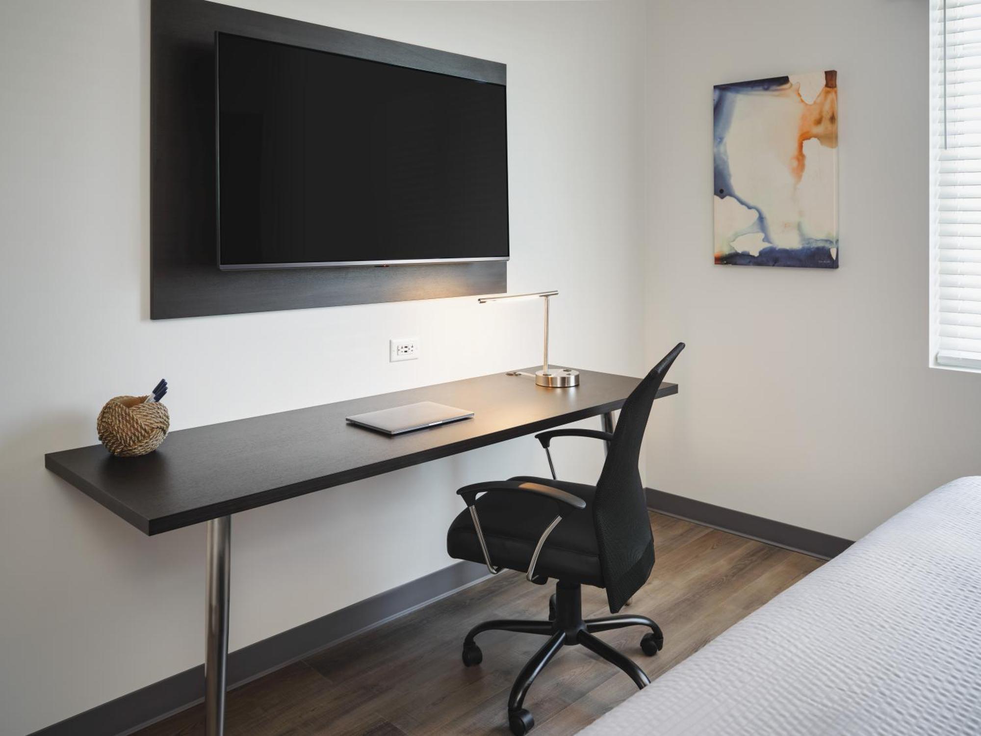 Stayapt Suites Pensacola-Uwf/Florida Hospital Area Ferry Pass ภายนอก รูปภาพ