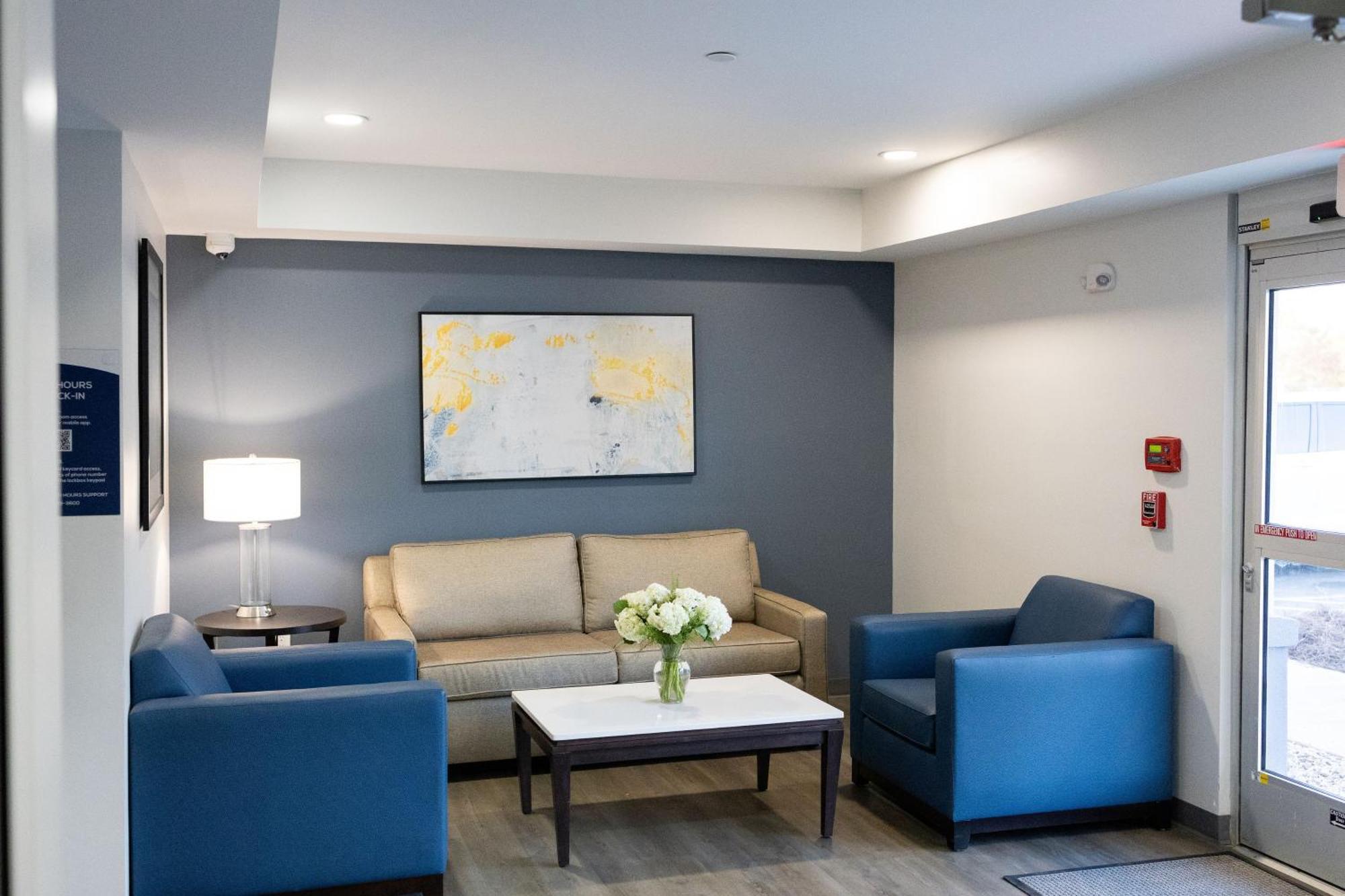 Stayapt Suites Pensacola-Uwf/Florida Hospital Area Ferry Pass ภายนอก รูปภาพ